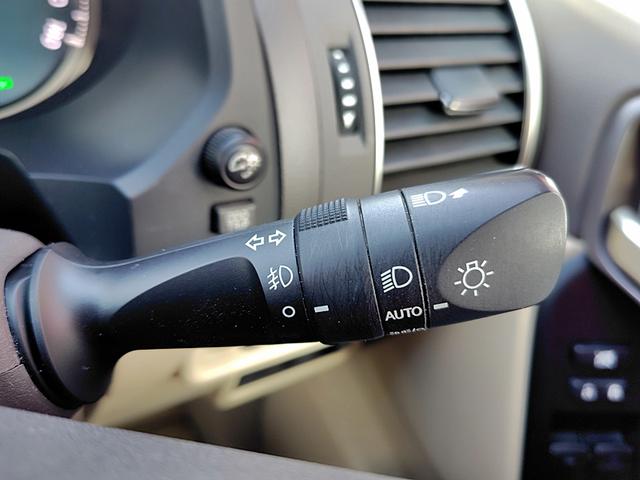 ランドクルーザープラド ＴＸ　Ｌパッケージ　マットブラックエディション　４ＷＤ　ドライブレコーダー　全周囲カメラ　クリアランスソナー　オートクルーズコントロール　レーンアシスト　パワーシート　衝突被害軽減システム　サンルーフ　ナビ　ＴＶ　オートマチックハイビーム（62枚目）