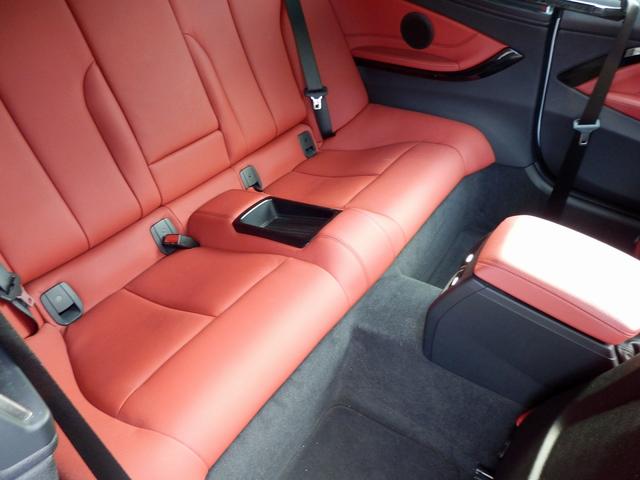 4シリーズ 420iクーペ Mスポーツ ディーラー車/右ハンドル/赤革シート/純正19インチアルミ/レーダークルーズコントロール/ミラー内蔵ETC/純正ナビ/バックカメラ/インテリジェントセーフティ/(29枚目)