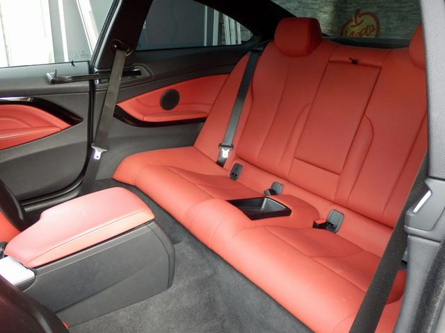 4シリーズ 420iクーペ Mスポーツ ディーラー車/右ハンドル/赤革シート/純正19インチアルミ/レーダークルーズコントロール/ミラー内蔵ETC/純正ナビ/バックカメラ/インテリジェントセーフティ/(30枚目)