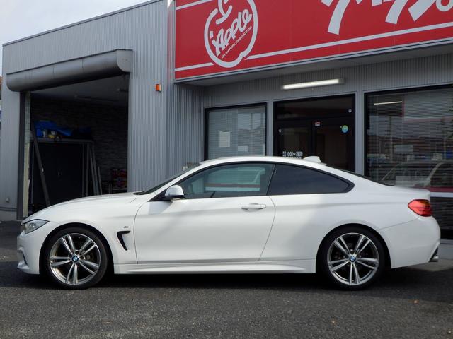 4シリーズ 420iクーペ Mスポーツ ディーラー車/右ハンドル/赤革シート/純正19インチアルミ/レーダークルーズコントロール/ミラー内蔵ETC/純正ナビ/バックカメラ/インテリジェントセーフティ/(67枚目)