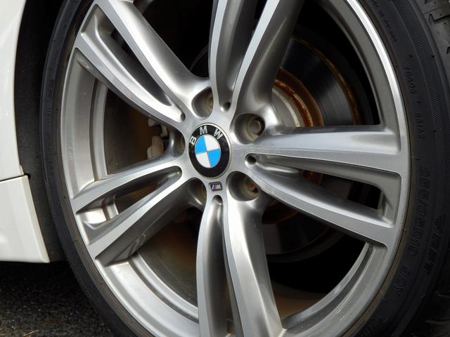 4シリーズ 420iクーペ Mスポーツ ディーラー車/右ハンドル/赤革シート/純正19インチアルミ/レーダークルーズコントロール/ミラー内蔵ETC/純正ナビ/バックカメラ/インテリジェントセーフティ/(69枚目)