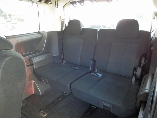 デリカＤ：５ Ｄ　パワーパッケージ　１年保証付／４ＷＤ／軽油／両側電動スライドドア／ＭＫＷ１６インチアルミ／ＢＦグッドリッチＡＴタイヤ／アルパイン後席モニタ／純正ナビ／地デジＴＶ／バックカメラ／ＥＴＣ／シートヒーター／オートクルーズ／（68枚目）