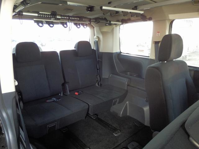 デリカＤ：５ Ｄ　パワーパッケージ　１年保証付／４ＷＤ／軽油／両側電動スライドドア／ＭＫＷ１６インチアルミ／ＢＦグッドリッチＡＴタイヤ／アルパイン後席モニタ／純正ナビ／地デジＴＶ／バックカメラ／ＥＴＣ／シートヒーター／オートクルーズ／（69枚目）