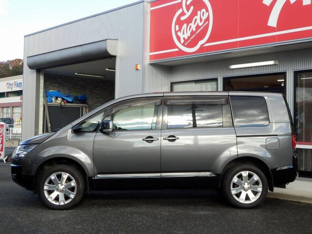 デリカD:5 D パワーパッケージ 4WD 軽油 ドライブレコーダー ETC バックカメラ オートクルーズコントロール 両側電動スライドドア オートライト HID スマートキー 電動格納ミラー シートヒーター 3列シート ウォークスル(19枚目)