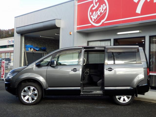 デリカD:5 D パワーパッケージ 4WD 軽油 ドライブレコーダー ETC バックカメラ オートクルーズコントロール 両側電動スライドドア オートライト HID スマートキー 電動格納ミラー シートヒーター 3列シート ウォークスル(20枚目)