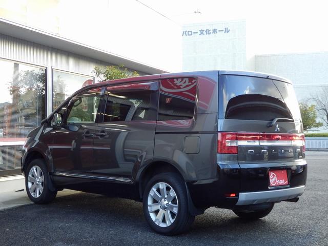 デリカD:5 D パワーパッケージ 4WD 軽油 ドライブレコーダー ETC バックカメラ オートクルーズコントロール 両側電動スライドドア オートライト HID スマートキー 電動格納ミラー シートヒーター 3列シート ウォークスル(23枚目)