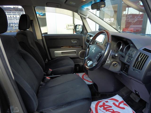 デリカD:5 D パワーパッケージ 4WD 軽油 ドライブレコーダー ETC バックカメラ オートクルーズコントロール 両側電動スライドドア オートライト HID スマートキー 電動格納ミラー シートヒーター 3列シート ウォークスル(39枚目)