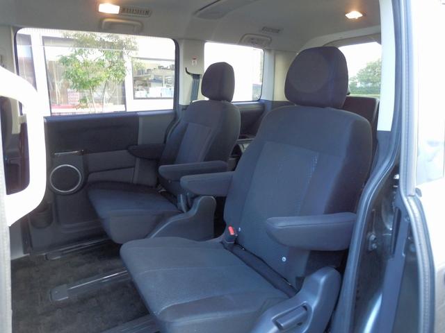 デリカD:5 D パワーパッケージ 4WD 軽油 ドライブレコーダー ETC バックカメラ オートクルーズコントロール 両側電動スライドドア オートライト HID スマートキー 電動格納ミラー シートヒーター 3列シート ウォークスル(68枚目)