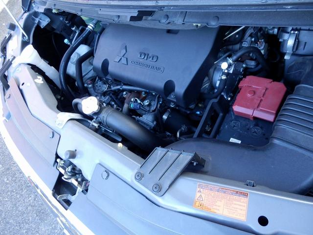 デリカD:5 D パワーパッケージ 4WD 軽油 ドライブレコーダー ETC バックカメラ オートクルーズコントロール 両側電動スライドドア オートライト HID スマートキー 電動格納ミラー シートヒーター 3列シート ウォークスル(75枚目)