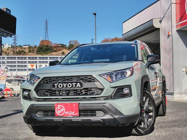 RAV4 アドベンチャー 4WD 全周囲カメラ クリアランスソナー オートクルーズコントロール レーンアシスト パワーシート 衝突被害軽減システム ナビ TV オートマチックハイビーム オートライト LEDヘッドランプ(12枚目)