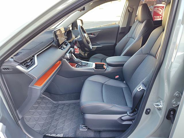 RAV4 アドベンチャー 4WD 全周囲カメラ クリアランスソナー オートクルーズコントロール レーンアシスト パワーシート 衝突被害軽減システム ナビ TV オートマチックハイビーム オートライト LEDヘッドランプ(42枚目)