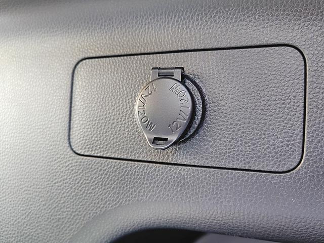 RAV4 アドベンチャー 4WD 全周囲カメラ クリアランスソナー オートクルーズコントロール レーンアシスト パワーシート 衝突被害軽減システム ナビ TV オートマチックハイビーム オートライト LEDヘッドランプ(67枚目)