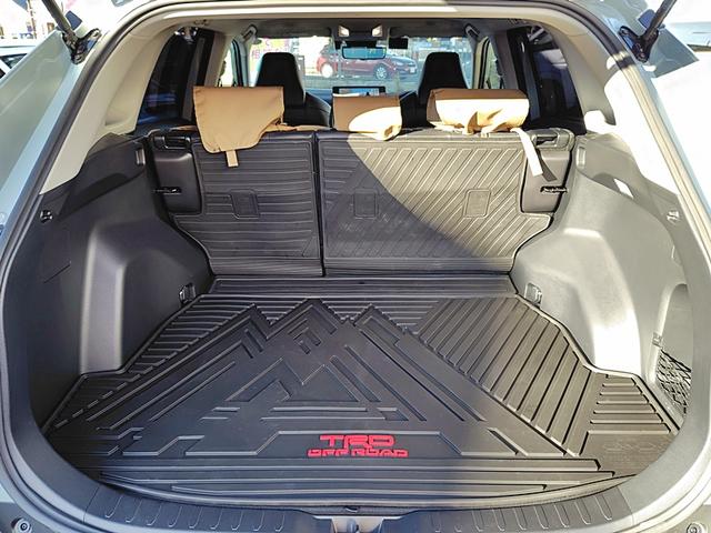 RAV4 アドベンチャー 4WD 全周囲カメラ クリアランスソナー オートクルーズコントロール レーンアシスト パワーシート 衝突被害軽減システム ナビ TV オートマチックハイビーム オートライト LEDヘッドランプ(70枚目)