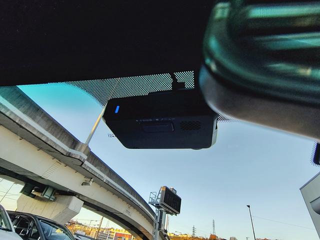 86 GTリミテッド ドライブレコーダー バックカメラ ナビ TV AT オートライト HID LEDヘッドランプ スマートキー 電動格納ミラー シートヒーター アルミホイール 盗難防止システム 衝突安全ボディ ABS(8枚目)