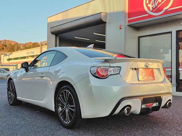 86 GTリミテッド ドライブレコーダー バックカメラ ナビ TV AT オートライト HID LEDヘッドランプ スマートキー 電動格納ミラー シートヒーター アルミホイール 盗難防止システム 衝突安全ボディ ABS(18枚目)