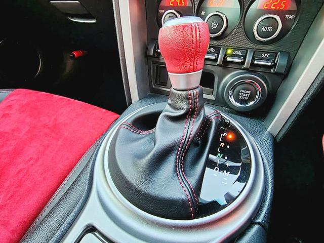 86 GTリミテッド ドライブレコーダー バックカメラ ナビ TV AT オートライト HID LEDヘッドランプ スマートキー 電動格納ミラー シートヒーター アルミホイール 盗難防止システム 衝突安全ボディ ABS(21枚目)