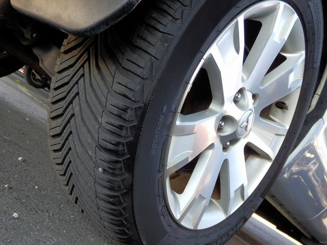 デリカＤ：５ Ｇ　パワーパッケージ　１年保証付き／４ＷＤ／７人乗／ガソリン／両側パワースライドドア／純正ナビ／地デジＴＶ／マルチビューカメラ／ドライブレコーダー／ＥＴＣ／オートクルーズ／ＨＩＤヘッドライト／スマートキー２個／純正アルミ（30枚目）