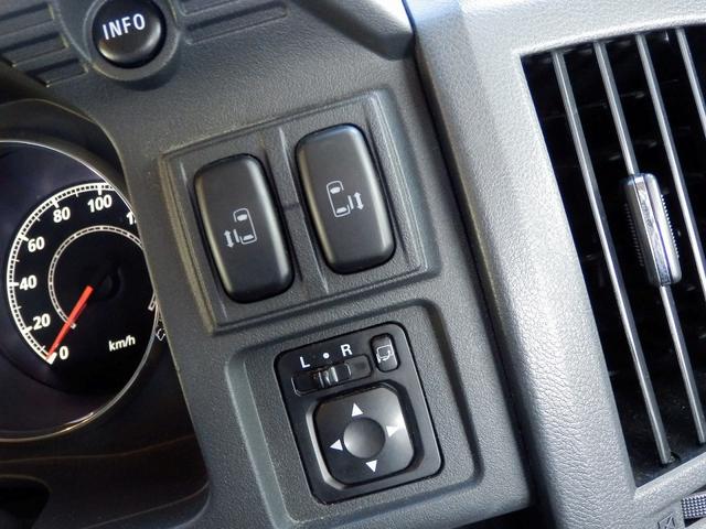 デリカＤ：５ Ｇ　パワーパッケージ　１年保証付き／４ＷＤ／７人乗／ガソリン／両側パワースライドドア／純正ナビ／地デジＴＶ／マルチビューカメラ／ドライブレコーダー／ＥＴＣ／オートクルーズ／ＨＩＤヘッドライト／スマートキー２個／純正アルミ（42枚目）