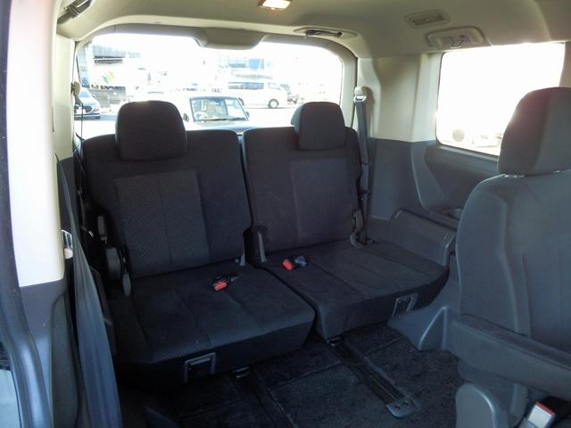 デリカＤ：５ Ｇ　パワーパッケージ　１年保証付き／４ＷＤ／７人乗／ガソリン／両側パワースライドドア／純正ナビ／地デジＴＶ／マルチビューカメラ／ドライブレコーダー／ＥＴＣ／オートクルーズ／ＨＩＤヘッドライト／スマートキー２個／純正アルミ（70枚目）