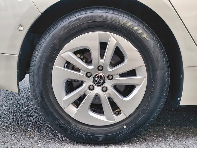 プリウス Sセーフティプラス 4WD ドライブレコーダー ETC クリアランスソナー オートクルーズコントロール パークアシスト 衝突被害軽減システム バックカメラ ナビ TV アルミホイール オートマチックハイビーム(50枚目)