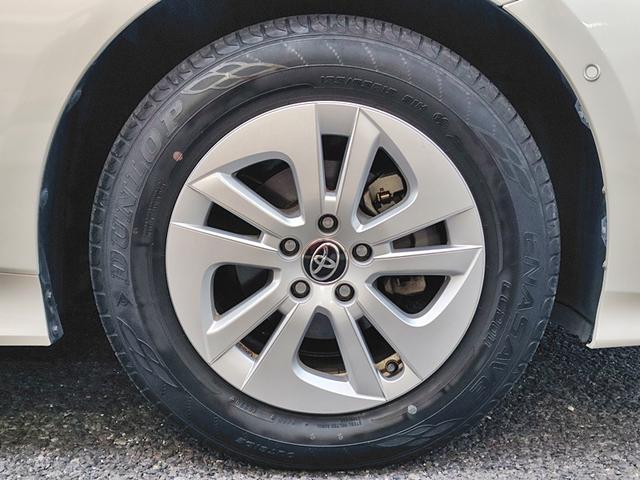 プリウス Sセーフティプラス 4WD ドライブレコーダー ETC クリアランスソナー オートクルーズコントロール パークアシスト 衝突被害軽減システム バックカメラ ナビ TV アルミホイール オートマチックハイビーム(55枚目)