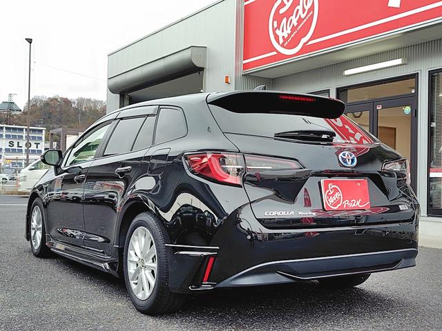 カローラツーリング ハイブリッド　Ｓ　ドライブレコーダー　バックカメラ　ナビ　ＴＶ　クリアランスソナー　オートクルーズコントロール　レーンアシスト　衝突被害軽減システム　アルミホイール　オートマチックハイビーム　オートライト（17枚目）