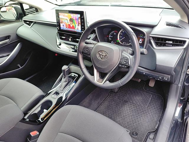 カローラツーリング ハイブリッド　Ｓ　ドライブレコーダー　バックカメラ　ナビ　ＴＶ　クリアランスソナー　オートクルーズコントロール　レーンアシスト　衝突被害軽減システム　アルミホイール　オートマチックハイビーム　オートライト（56枚目）