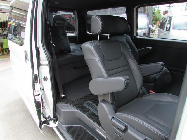 ハイエースバン スーパーＧＬ　ダークプライムＩＩ　ＲＡＶＥ７　レイブ７　５ナンバー７人乗り　キャプテンシート　オットマン　背面セパレート式ベンチシート　レザー　パノラミックビューモニター　ＬＥＤヘッドライト　ＬＥＤフォグ（10枚目）