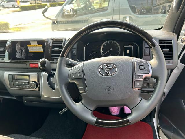 ハイエースバン スーパーＧＬ　ダークプライムＩＩ　ＲＡＶＥ７　レイブ７　５ナンバー７人乗り　キャプテンシート　オットマン　背面セパレート式ベンチシート　レザー　パノラミックビューモニター　ＬＥＤヘッドライト　ＬＥＤフォグ（34枚目）