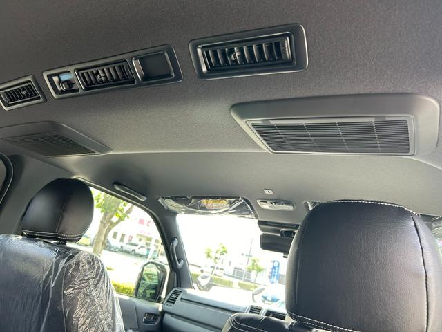 ハイエースバン スーパーＧＬ　ダークプライムＩＩ　ＲＡＶＥ７　レイブ７　５ナンバー７人乗り　キャプテンシート　オットマン　背面セパレート式ベンチシート　レザー　パノラミックビューモニター　ＬＥＤヘッドライト　ＬＥＤフォグ（56枚目）