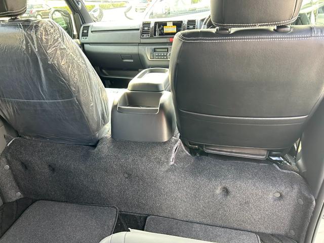 ハイエースバン スーパーＧＬ　ダークプライムＩＩ　ＲＡＶＥ７　レイブ７　５ナンバー７人乗り　キャプテンシート　オットマン　背面セパレート式ベンチシート　レザー　パノラミックビューモニター　ＬＥＤヘッドライト　ＬＥＤフォグ（62枚目）