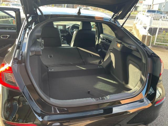 シビック RS 6MT ナビ リアカメラ 電動シート BOSEスピーカー 18インチアルミ(16枚目)