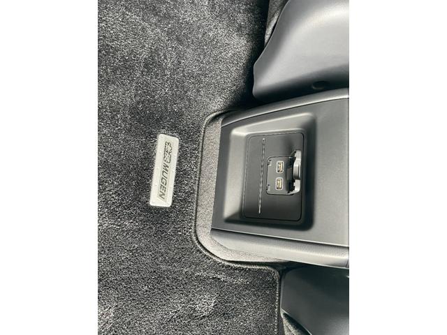 オデッセイハイブリッド ｅ：ＨＥＶアブソルート・ＥＸ（28枚目）