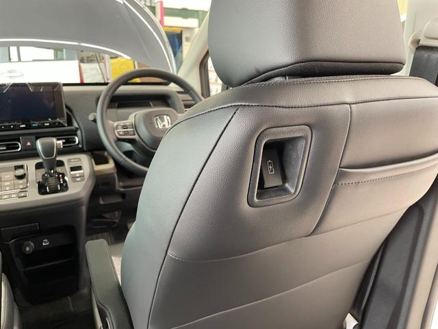 後席ＵＳＢ端子装着