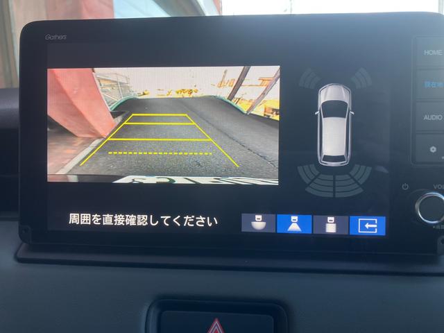 ヴェゼル ｅ：ＨＥＶ　Ｘ・ＨｕＮＴパッケージ　グロッシーカッパーグリル　９インチナビ　リアカメラ　ＥＴＣ　ルーフレール　フロアマット　車線逸脱防止　オートＬＥＤ　盗難防止システム　サイドエアバッグ　Ｂカメラ　クリアランスソナー　横滑り防止機能（12枚目）