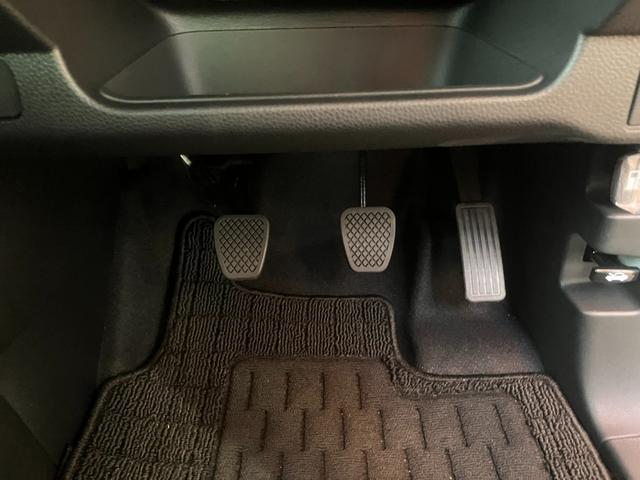 Ｎ－ＯＮＥ ＲＳ　６ＭＴ　ＬＫＡ　サイドカーテンエアバック　クリアランスソナー　シートヒータ　横滑り防止機能　インテリキー　ＡＡＣ　オートクルーズコントロール　アイドリングストップ機能　Ａライト　パワーウィンドウ（13枚目）