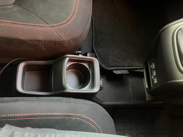 Ｎ－ＯＮＥ ＲＳ　６ＭＴ　ＬＫＡ　サイドカーテンエアバック　クリアランスソナー　シートヒータ　横滑り防止機能　インテリキー　ＡＡＣ　オートクルーズコントロール　アイドリングストップ機能　Ａライト　パワーウィンドウ（19枚目）