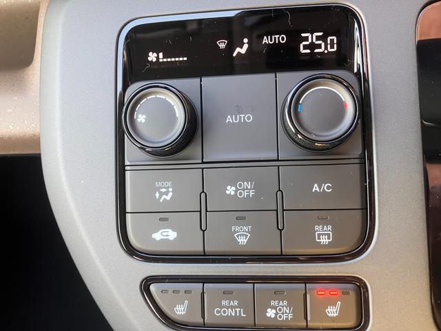 フリード ｅ：ＨＥＶエアー　ＥＸ　マルチビューカメラ　６人乗り　衝突軽減システム　ソナー　オートマチックハイビーム　横滑り防止装置　　サイドカーテンエアバック　リアクーラー　ＬＥＤランプ　レーンキープ　シートヒーター　オートライト（13枚目）