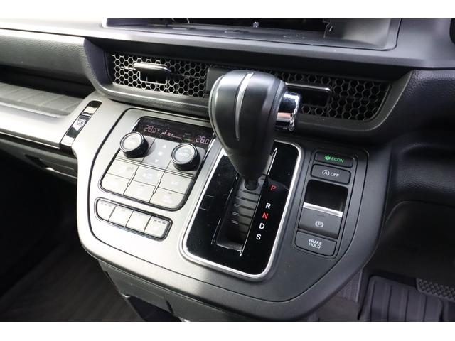 ステップワゴン スパーダ ETC クリアランスソナー オートクルーズコントロール レーンアシスト 衝突被害軽減システム 両側電動スライドドア オートライト LEDヘッドランプ 電動リアゲート スマートキー アイドリングストップ(27枚目)