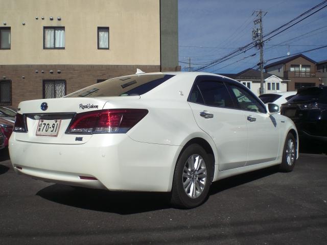 クラウンハイブリッド ロイヤルサルーン　純正ナビ　バックカメラ　Ｂｌｕｅｔｏｏｔｈオーディオ　レーダークルーズ（5枚目）