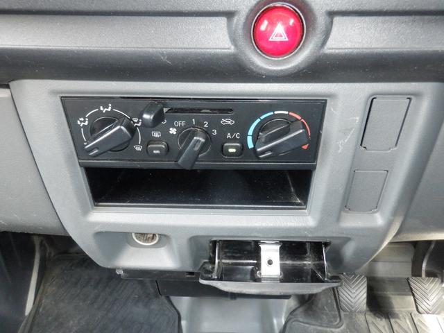 ミニキャブバン ＣＤ　ハイルーフ　５速ＭＴ　●車検２年付　パワステ　エアコン　運転席エアバック　助手席エアバック　ＦＭＡＭラジオ　キーレスエントリー　プライバシーガラス　取扱説明書　スペアキー　（１９４）（36枚目）