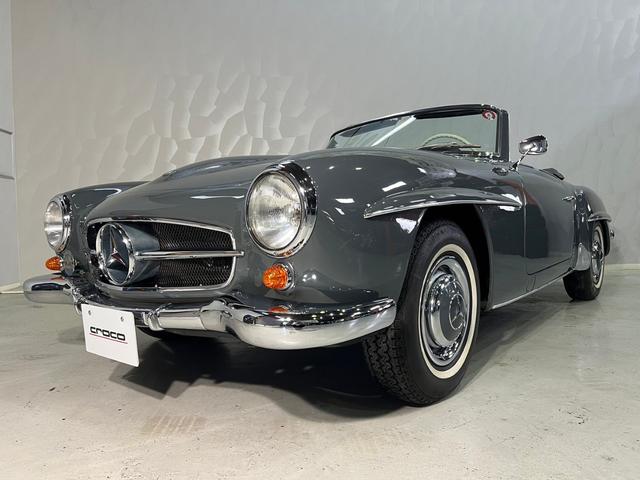 １９０ＳＬ　１９６０ｙモデル　４速ＭＴ　ＢＯＤＹ同色ハードトップ　ブラックレザーシート(30枚目)