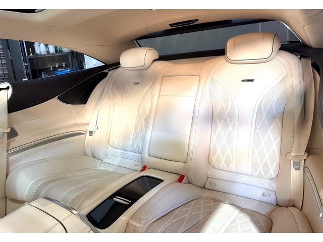 Sクラス S63 AMG 4マチック クーペ エメラルドグリーン 22インチAW ローダウン パナメリカーナグリル アップルカープレイ デジタルインナーミラー パノラマルーフ(28枚目)