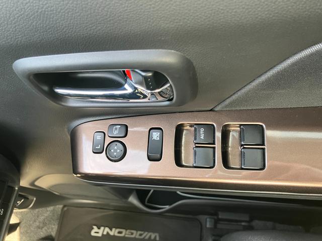 ワゴンＲカスタムＺ カスタムＺ　ＨＹＢＲＩＤ　ＺＴ　３型　ターボ　全方位モニター用カメラパッケージ装着　デュアルカメラブレーキサポート（15枚目）