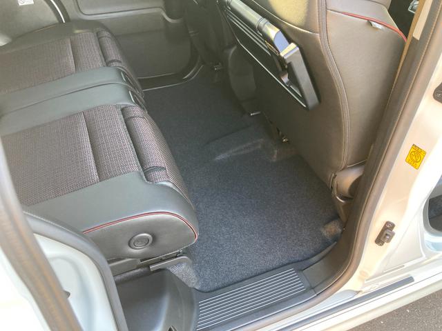 スペーシアカスタム ＨＹＢＲＩＤ　ＸＳターボ　デュアルセンサーブレーキサポートＩＩ　全方位モニター付メモリーナビゲーション　スズキコネクト対応通信機装着（28枚目）