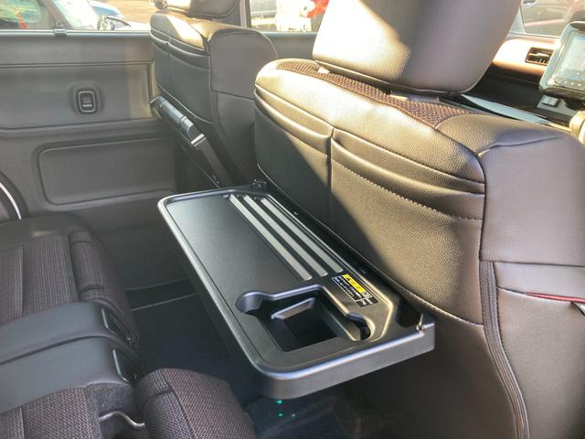 スペーシアカスタム ＨＹＢＲＩＤ　ＸＳターボ　デュアルセンサーブレーキサポートＩＩ　全方位モニター付メモリーナビゲーション　スズキコネクト対応通信機装着（31枚目）