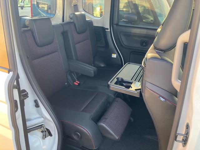 スペーシアカスタム ＨＹＢＲＩＤ　ＸＳターボ　デュアルセンサーブレーキサポートＩＩ　全方位モニター付メモリーナビゲーション　スズキコネクト対応通信機装着（36枚目）