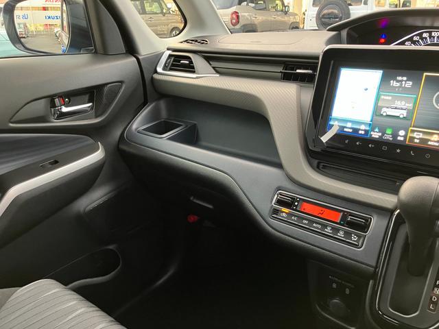 ソリオ HYBRID MZ 3型 デュアルセンサーブレーキサポートII 全方位モニター付メモリーナビゲーション スズキコネクト対応通信機装着(8枚目)