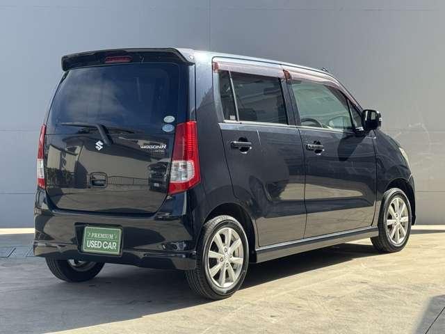 ワゴンＲ ＦＸリミテッド　プッシュスタート／スマートキー　ＨＤＤナビ　純正１４インチアルミ　ベンチシート（7枚目）