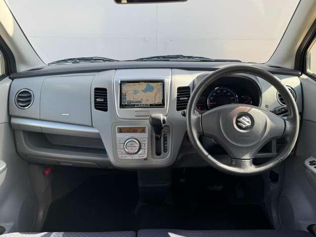 ワゴンＲ ＦＸリミテッド　プッシュスタート／スマートキー　ＨＤＤナビ　純正１４インチアルミ　ベンチシート（10枚目）